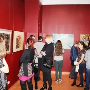 ArtRa. Wystawa radomszczańskich artystów w muzeum