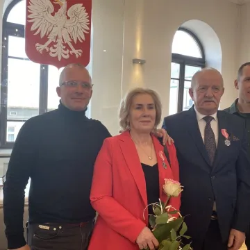 Razem przez pół wieku. Medale trafiły do dziesięciu par