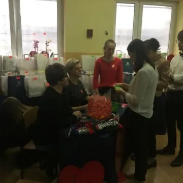 Licytacje dla WOŚP w ZSE-E w Radomsku