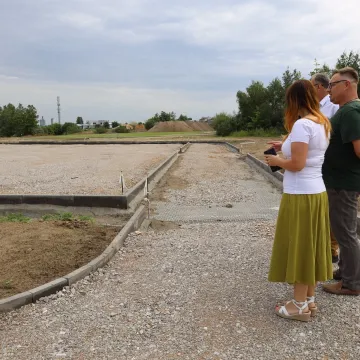 Jak postępują prace na „Gliniankach” w Radomsku?