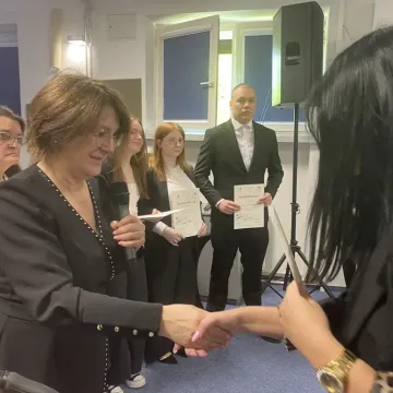 [WIDEO] To był ich dzień. Maturzyści z ZSDiOŚ oficjalnie zakończyli szkołę