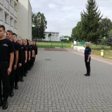 Klasy mundurowe rozpoczynają cykl szkoleń specjalizacyjnych 