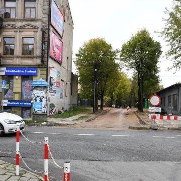 Piotrków Tryb.: Staszica na ostatniej prostej