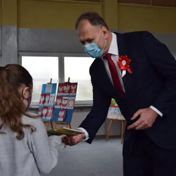 Niepodległa oczami uczniów. W Radomsku rozstrzygnięto konkurs