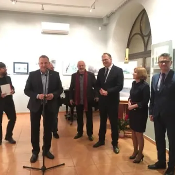 Wernisaż wystawy malarstwa „Akwarela Water Colour” w Muzeum