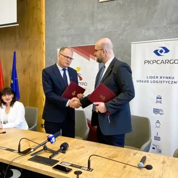 Podpisano list intencyjny. W Radomsku ma powstać terminal PKP Cargo