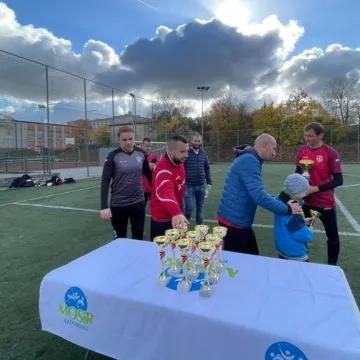 Żubry wygrały Ligę „Szóstek” w Radomsku