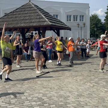 [WIDEO] To już 6. Przedborska DYCHA. Z roku na rok coraz więcej biegaczy