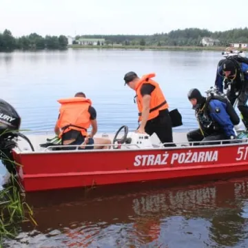 Ćwiczenia wodno-nurkowe strażaków z Radomska