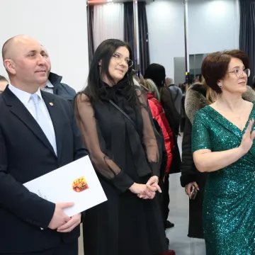 Studniówka uczniów „Drzewniaka” w Kobielach Wielkich