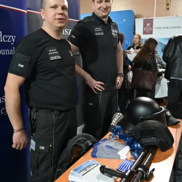 43 wystawców, setki możliwości. Targi edukacyjne w II LO Radomsko