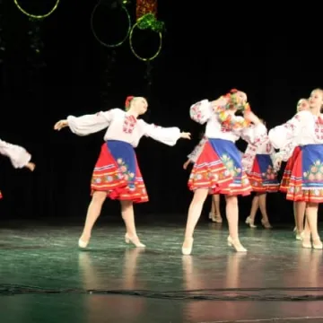 Koncert zespołów folklorystycznych w MDK