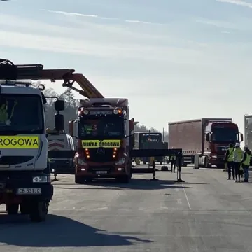 Jak postępują prace na A1 na odcinku Kamieńsk-Radomsko?