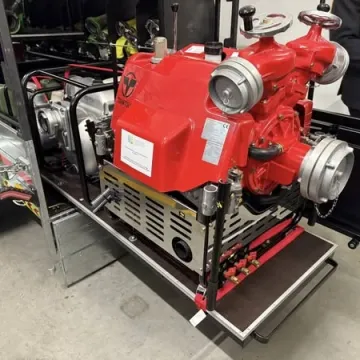 Nowy rozdział w historii OSP Dąbrówka. Jednostka zyskała nowoczesne wyposażenie