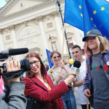 Uczniowie z PSP 7 wzięli udział w Paradzie Schumana