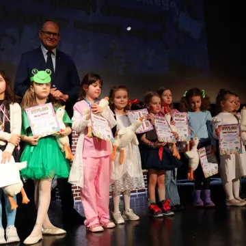 Jubileuszowy konkurs recytatorski PSP 8 w Radomsku