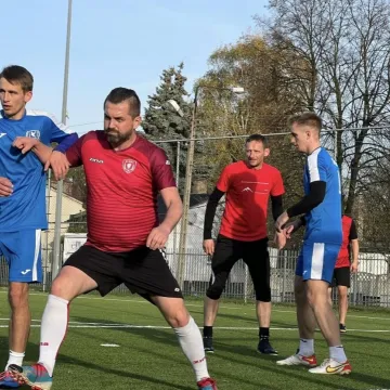 Gołębiarze wygrywają Ligę „Szóstek” w Radomsku