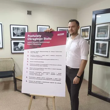 Okrągły Stół wokół Zdrowia Psychicznego Dzieci i Młodzieży w Radomsku