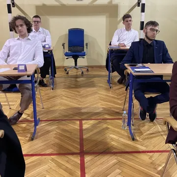 Drugi dzień matury 2024. Dziś maturzyści mierzą się z matematyką