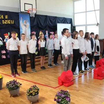 Dzień Patrona w PSP nr 8 w Radomsku