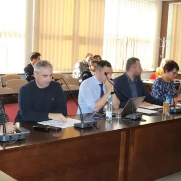 O drogach na komisji rozwoju powiatu radomszczańskiego