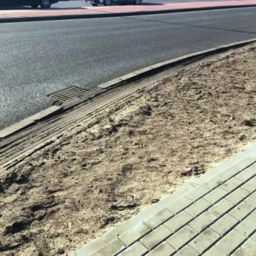 Uszkodzone rondo do remontu