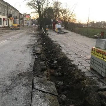 Przebudowa ulicy Reymonta potrwa dłużej 