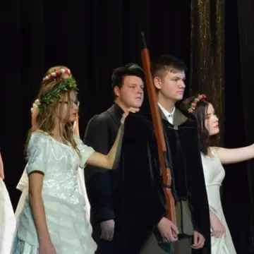 Teatr Żródło z widowiskiem „Niepodległa