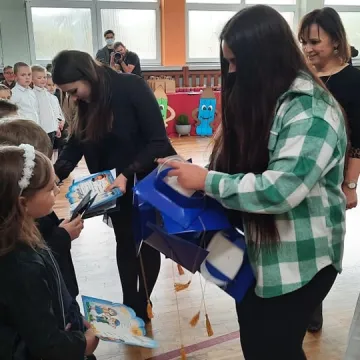 Ślubowanie pierwszaków w PSP nr 8 w Radomsku