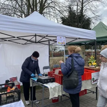Domowe wypieki, wędliny i ozdoby. Tak wyglądał V powiatowy kiermasz wielkanocny
