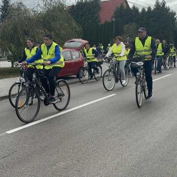 [WIDEO] I Rajd Rowerowy śladami Armii Krajowej i Konspiracyjnego Wojska Polskiego w Gminie Gomunice