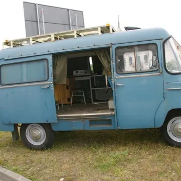 Zabytkowe pojazdy zaparkowały w Radomsku