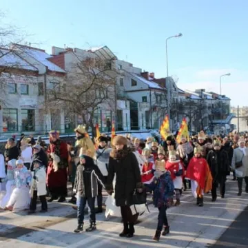 Orszak Trzech Króli 2017 na ulicach Radomska
