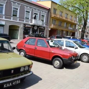 Food trucki opanowały plac 3 Maja
