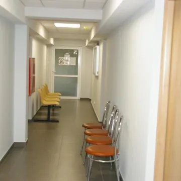 Działa już winda w Starostwie Powiatowym w Radomsku. Remont urzędu dobiega końca