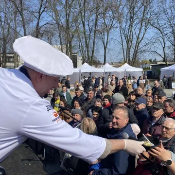 Święta coraz bliżej. Widać to na Jarmarku w Radomsku