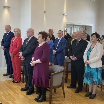 Razem przez pół wieku. Medale trafiły do dziesięciu par