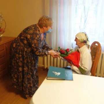 Pani Józefa - mieszkanka Rudki świętuje 100. urodziny