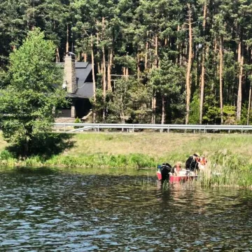 Bezpieczeństwo nad wodą. Działania służb w Zakrzówku Szlacheckim