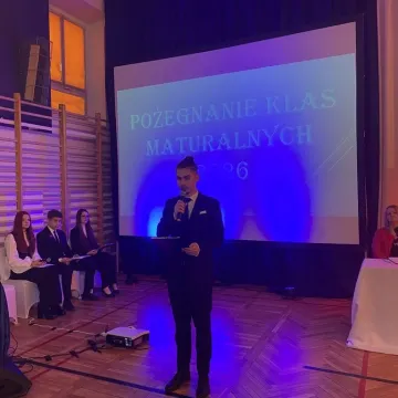 Elektryk pożegnał absolwentów. Teraz czas na maturę