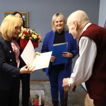 100 lat życia pełnego pracy, pasji i rodziny. Pan Marian obchodzi setne urodziny