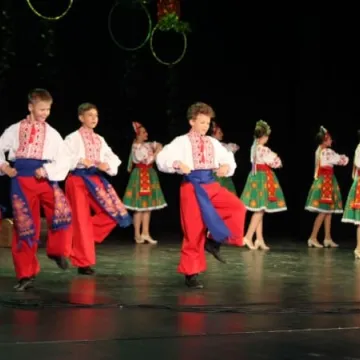 Koncert zespołów folklorystycznych w MDK