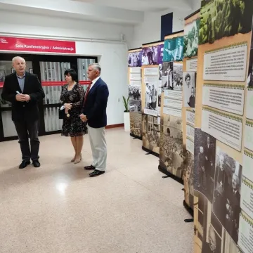 „Rodzina Bogiem silna” w bibliotece w Radomsku