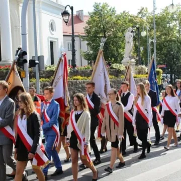 Odsłonięcie tablicy poświęconej żołnierzom KWP