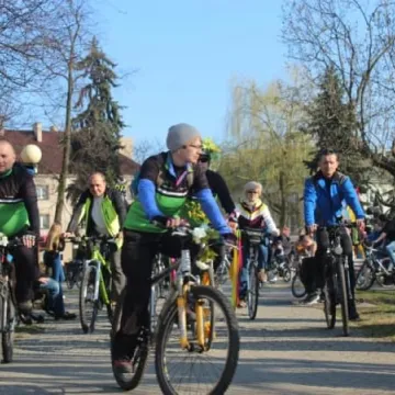 Rowerzyści przywitali wiosnę