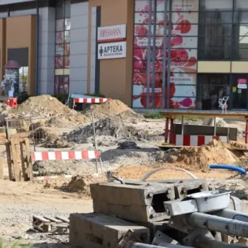 Praca przy przebudowie skrzyżowania wre