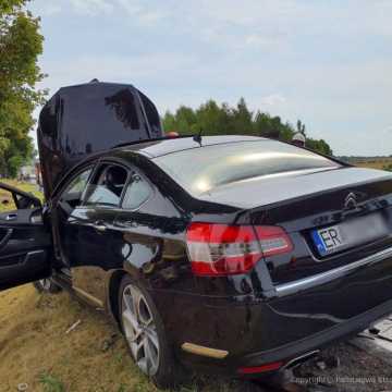 [AKTUALIZACJA] Tragiczny wypadek w Kodrębie. Nie żyją dwie osoby. Kierowca był pijany