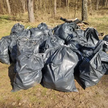 Udane „sprzątanie świata” z Rozbiegajmy Radomsko
