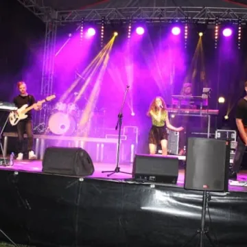 Finał „Letniego Grania” - Roksana Węgiel i Kwiat Jabłoni