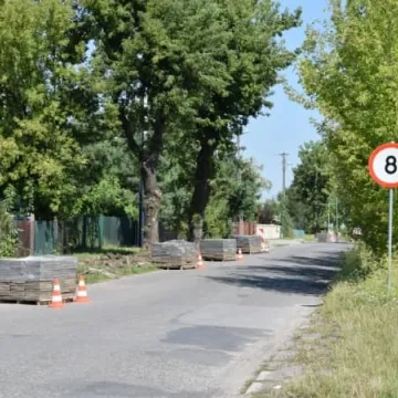 Miasto wymienia chodniki